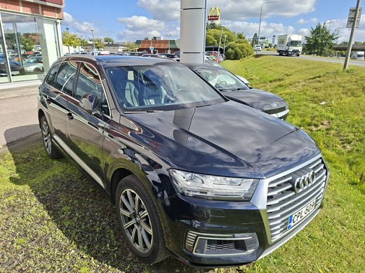Audi Q7 vaihtoauto