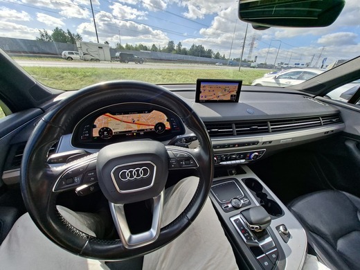 Audi Q7 vaihtoauto
