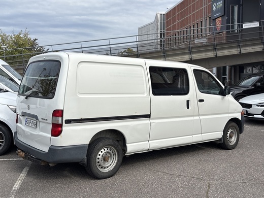 Toyota Hiace vaihtoauto