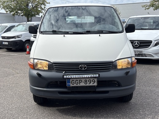Toyota Hiace vaihtoauto