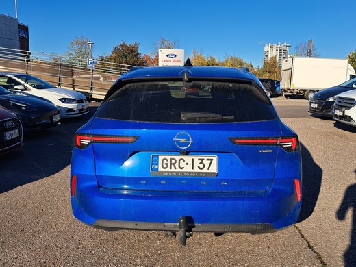 Opel Astra vaihtoauto