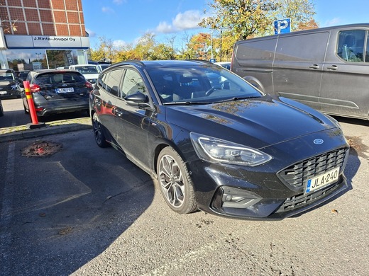 Ford Focus vaihtoauto