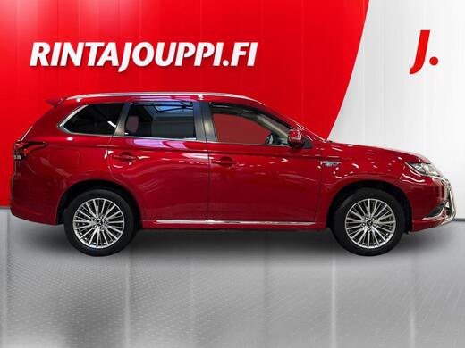 Mitsubishi Outlander PHEV vaihtoauto