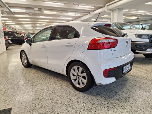 Kia Rio vaihtoauto
