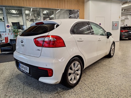 Kia Rio vaihtoauto