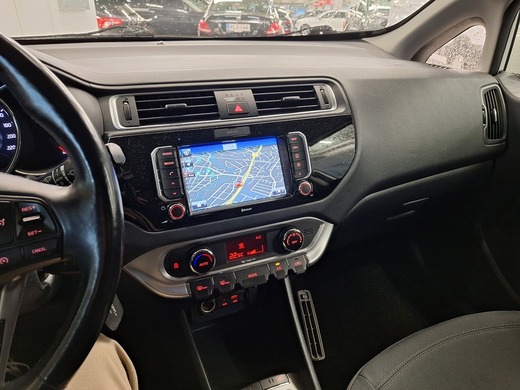 Kia Rio vaihtoauto