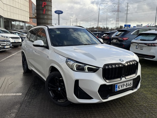 BMW iX1 vaihtoauto