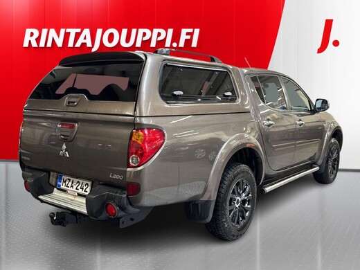 Mitsubishi L200 vaihtoauto