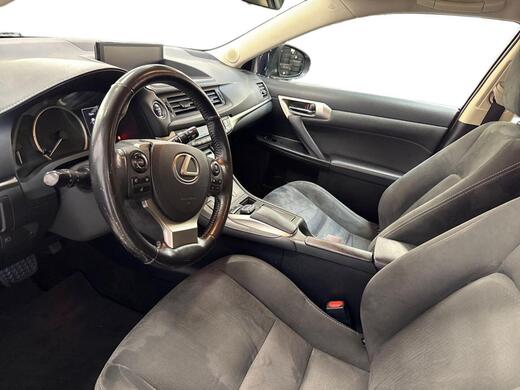 Lexus CT vaihtoauto