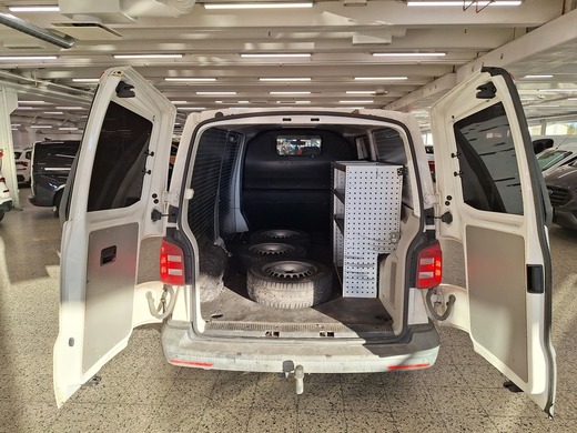 Volkswagen Transporter vaihtoauto