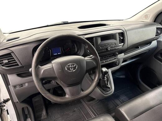 Toyota Proace vaihtoauto