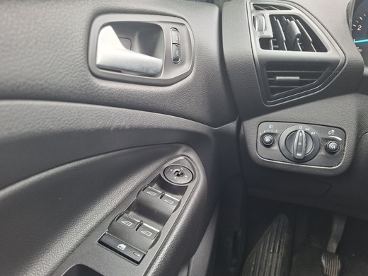 Ford Kuga vaihtoauto