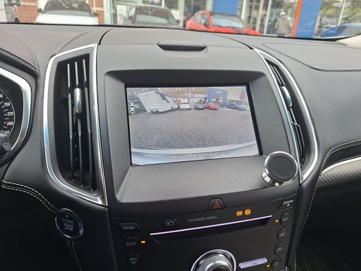Ford Edge vaihtoauto