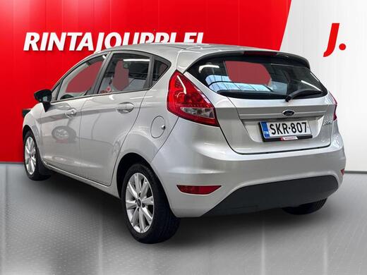 Ford Fiesta vaihtoauto