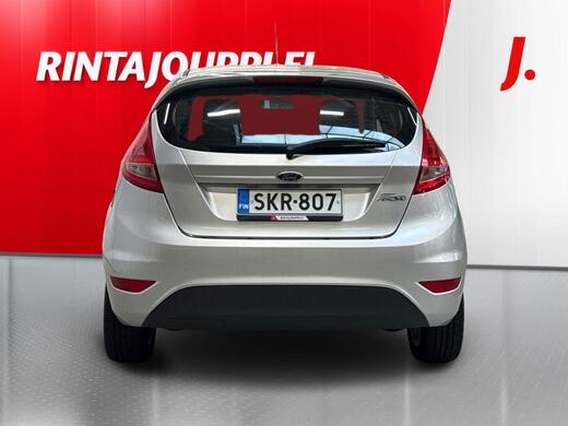 Ford Fiesta vaihtoauto