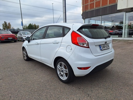 Ford Fiesta vaihtoauto