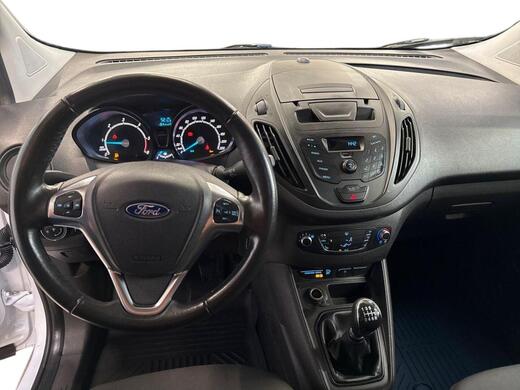 Ford Transit Courier vaihtoauto