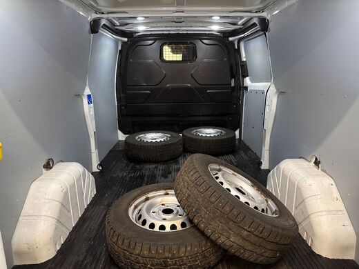 Ford Transit Custom vaihtoauto