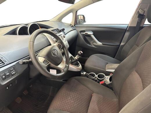 Toyota Verso vaihtoauto