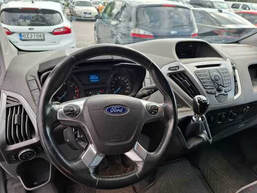 Ford Transit Custom vaihtoauto