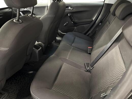 Peugeot 208 vaihtoauto