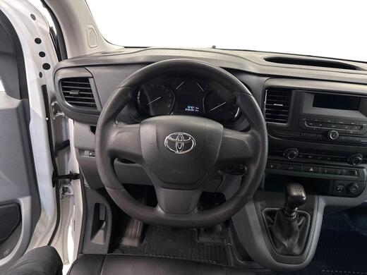 Toyota Proace vaihtoauto