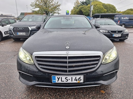 Mercedes-Benz E vaihtoauto