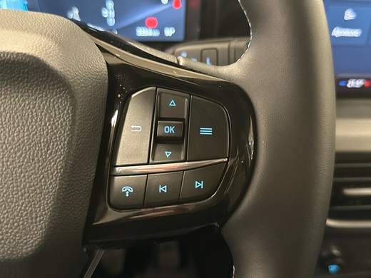 Ford Tourneo Courier vaihtoauto