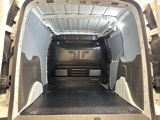 Ford Transit Connect vaihtoauto