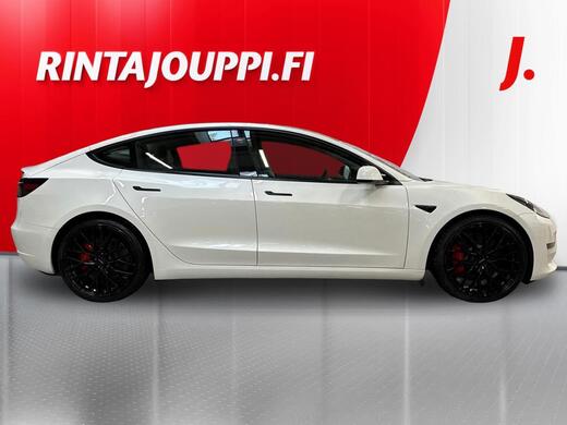 Tesla Model 3 vaihtoauto