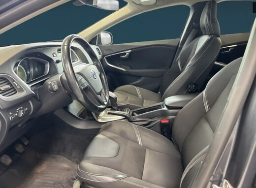 Volvo V40 vaihtoauto