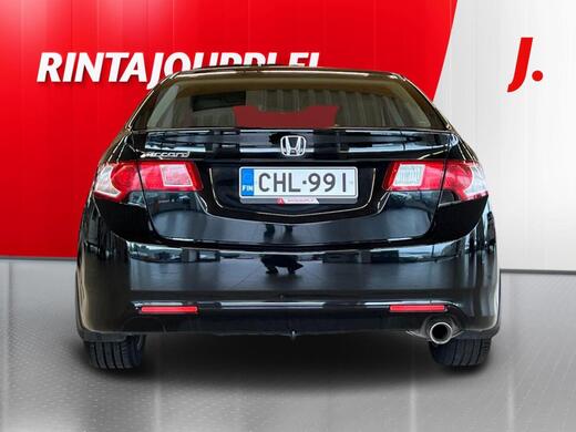 Honda Accord vaihtoauto