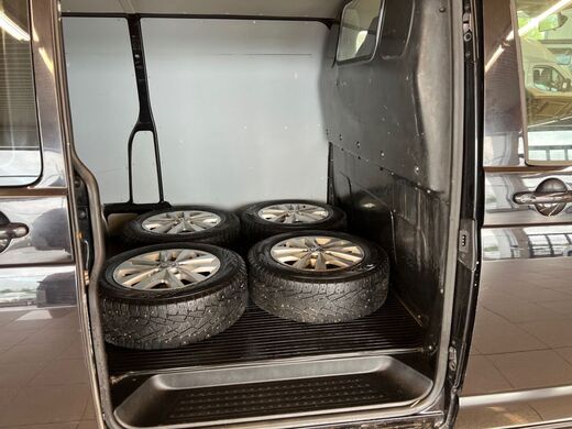 Volkswagen Transporter vaihtoauto