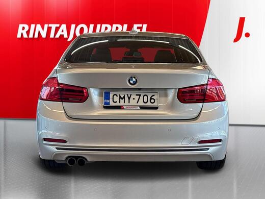 BMW 330 vaihtoauto