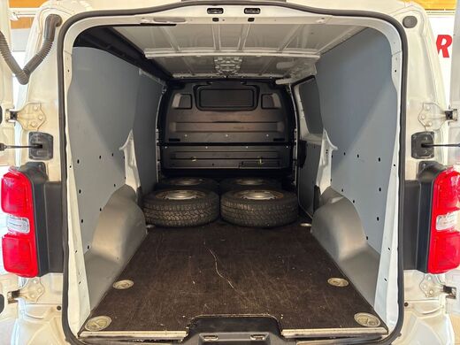 Opel Vivaro vaihtoauto