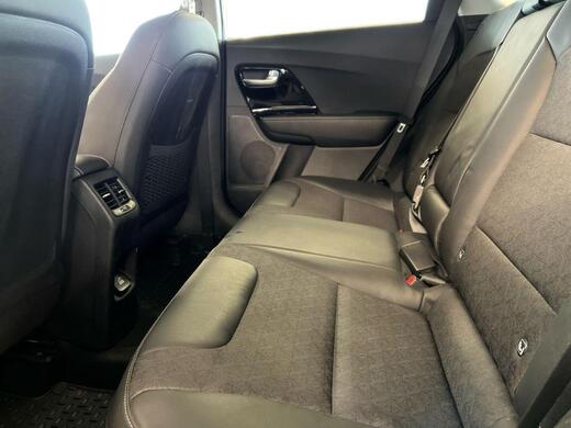 Kia Niro plug-in vaihtoauto