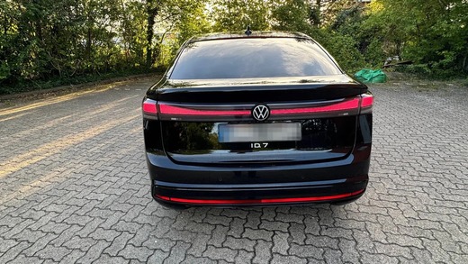 Volkswagen ID.7 vaihtoauto