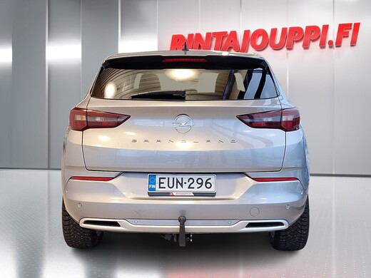 Opel Grandland vaihtoauto