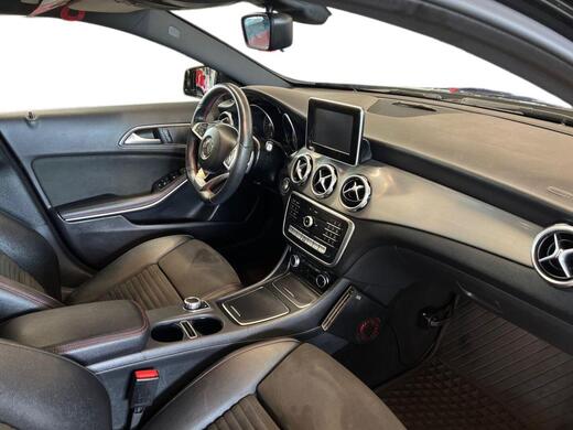 Mercedes-Benz GLA vaihtoauto