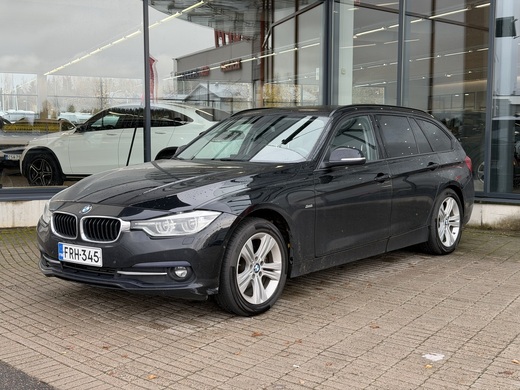 BMW 320 vaihtoauto