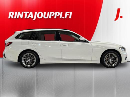 BMW 330 vaihtoauto