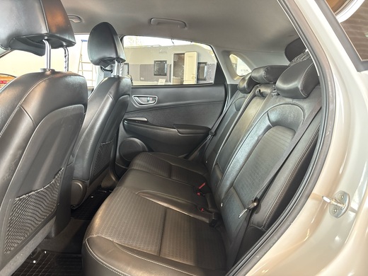 Hyundai Kona vaihtoauto