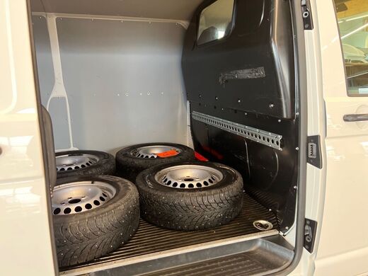 Volkswagen Transporter vaihtoauto