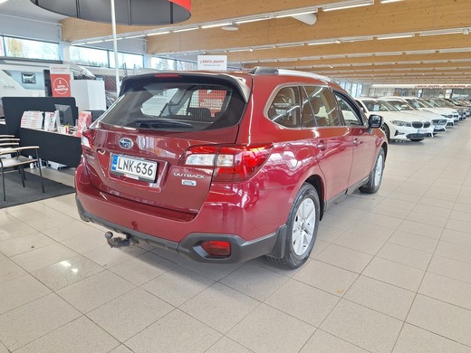 Subaru Outback vaihtoauto