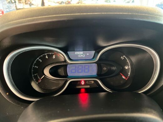 Opel Vivaro vaihtoauto