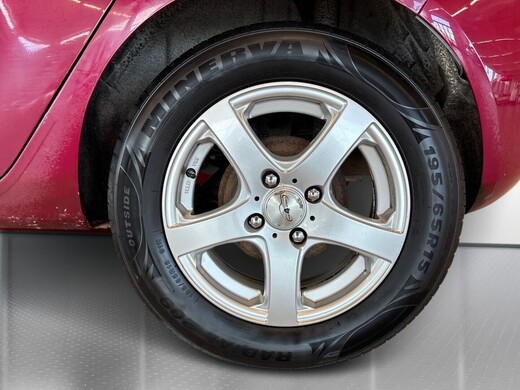 Ford Fiesta vaihtoauto