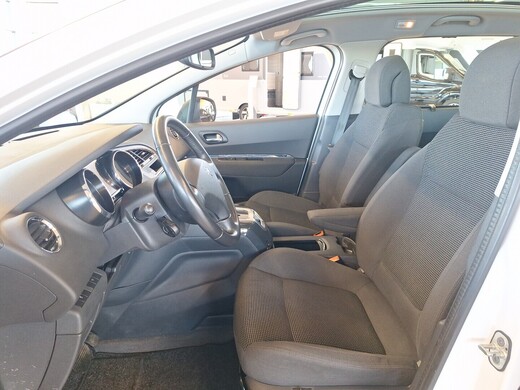 Peugeot 5008 vaihtoauto