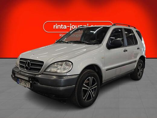 Mercedes-Benz ML vaihtoauto