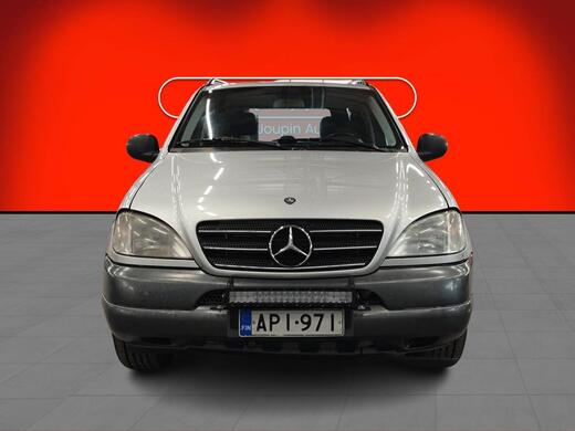 Mercedes-Benz ML vaihtoauto