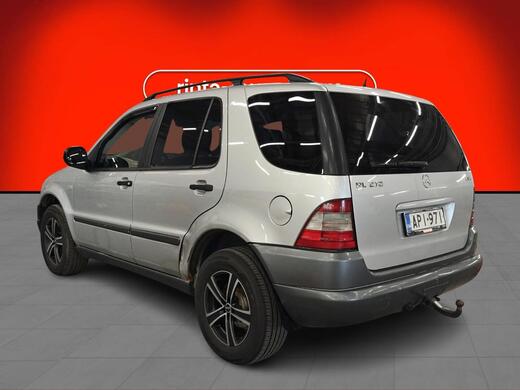 Mercedes-Benz ML vaihtoauto